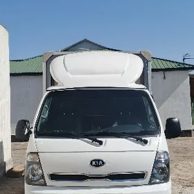 Kia Bongo 2016