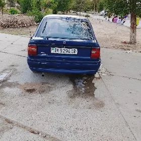 Opel Vectra 1993
