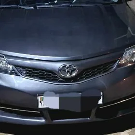 Toyota Camry 2011