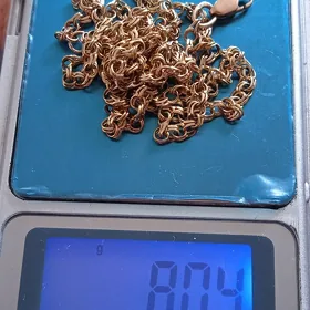 gyzyl kordinal boýun