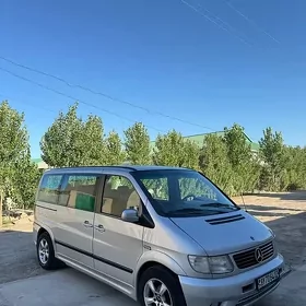 Mercedes-Benz Viano 1999