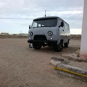UAZ 2206 2002
