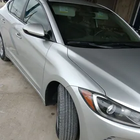 Hyundai Elantra 2018
