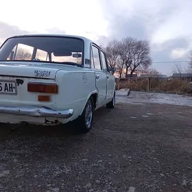 Lada 2104 1988