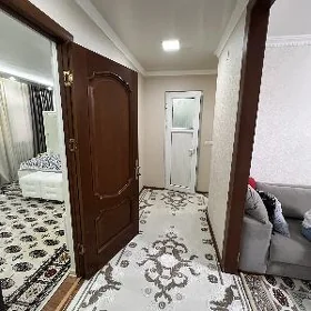 10МКР 4В3 ЕВРО 1этаж 2 дворика