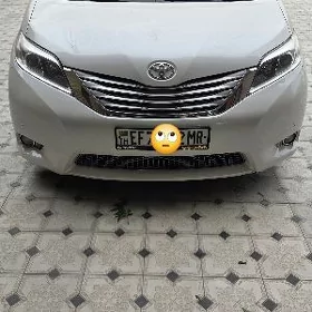 Toyota Sienna 2017