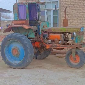 MTZ T-28 1980