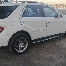 Mercedes-Benz ML350 2009