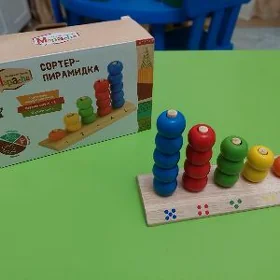 Пирамидка сортер.