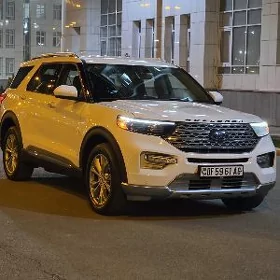 Ford Explorer 2021
