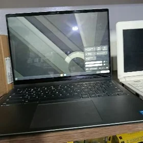 DELL NOUTBOOK (MACBOOK)