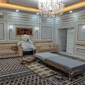 uly metjit 4/4 komnut 220m²