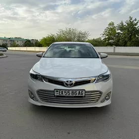 Toyota Avalon 2013