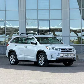 Toyota Highlander 2019