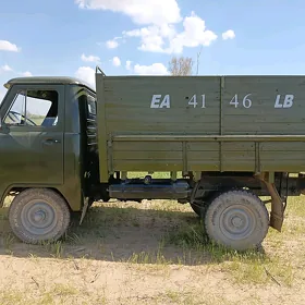 UAZ 462 1986