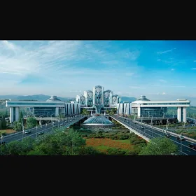 AŞGABAT MOLL 0 gat 90m2 satlyk