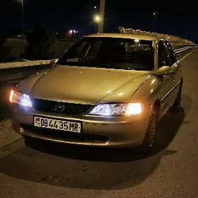 Opel Vectra 1998