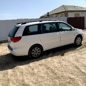Toyota Sienna 2009