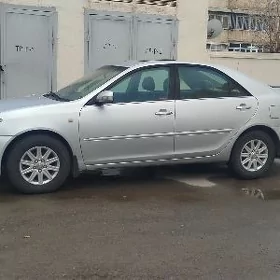 Toyota Camry 2004
