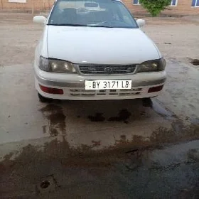Toyota Corona 1995