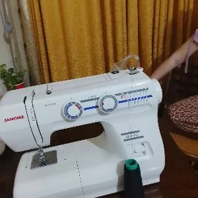 Janome tikin masyn
