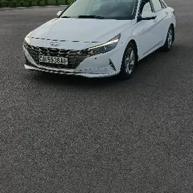 Hyundai Elantra 2021