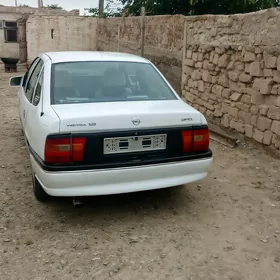 Opel Vectra 1993