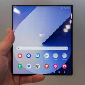 Samsung Z Fold 6 (12/256)