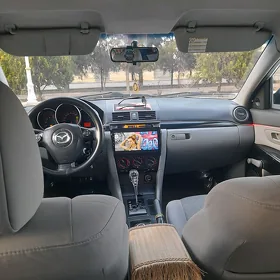 Mazda Mazda3 2004
