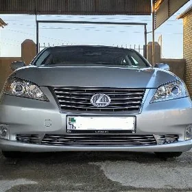 Lexus ES 350 2011