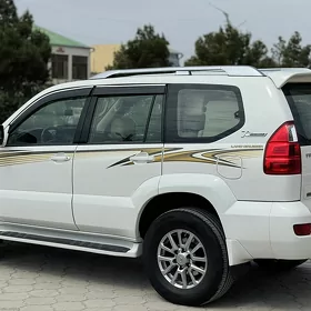 Toyota Land Cruiser Prado 2004