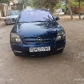 Opel Signum 2003