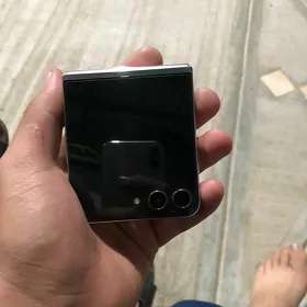 samsung galaxy z flip 5 5G