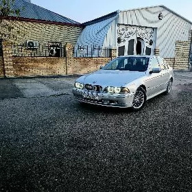 BMW 525 2003