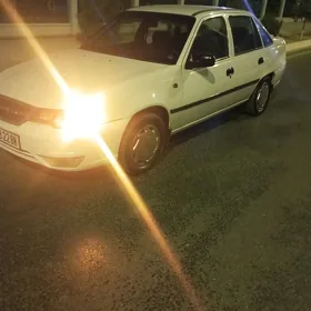 Daewoo Nexia 2011