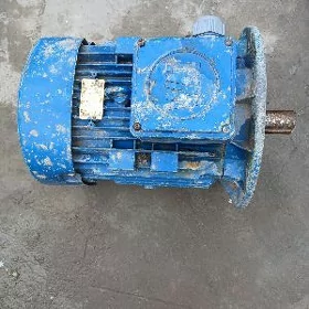DWIGATEL 5,5KW