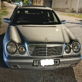 Mercedes-Benz E320 1997