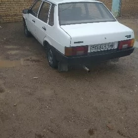 Lada 21099 2000