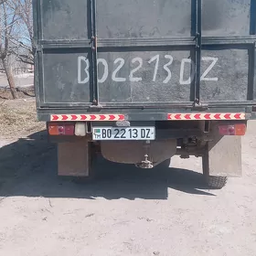 UAZ Profi 1989