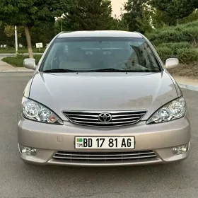 Toyota Camry 2004