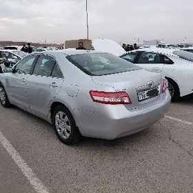 Toyota Camry 2010