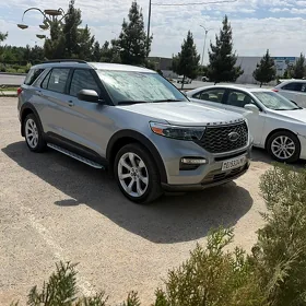 Ford Explorer 2021