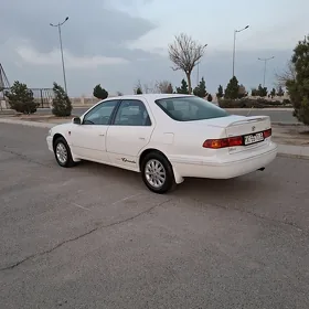 Toyota Camry 1997