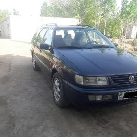 Volkswagen Passat 1994
