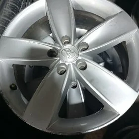 17 dıska kompılek Camry.