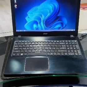 Acer Aspire F5 Core i7 / 16GB