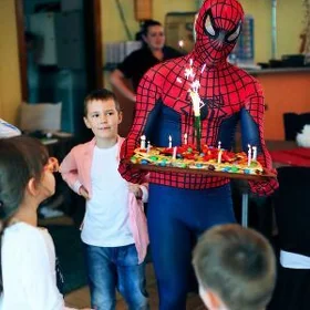spiderman mishka animator