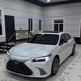 Lexus ES 350 2025