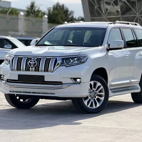 Toyota Land Cruiser Prado 2022
