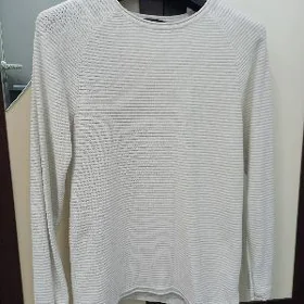 Switer Свитер